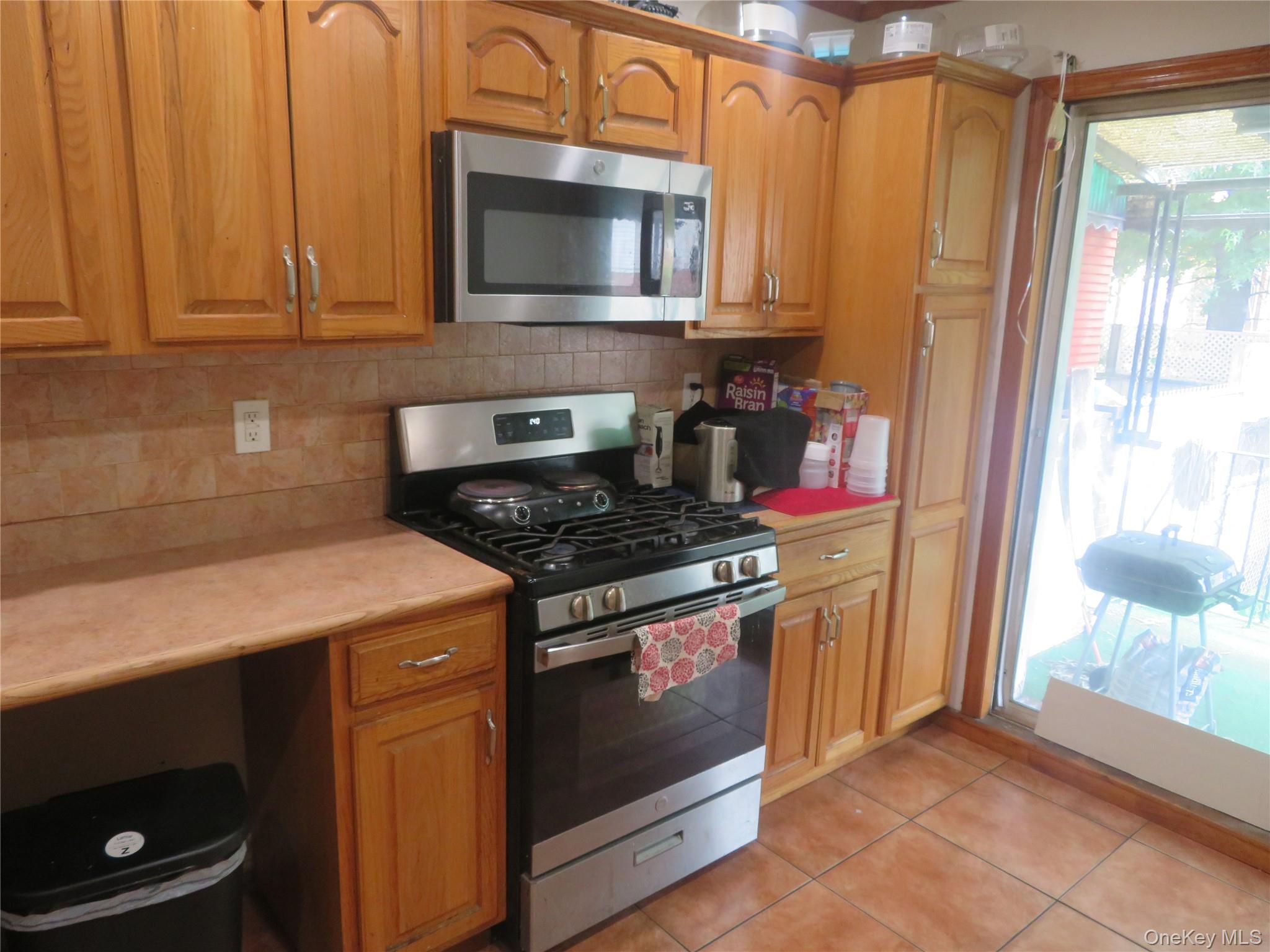 5714 Avenue L Property Photo 10