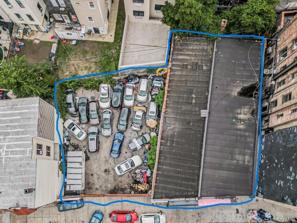 2106 Washington Avenue Property Photo 4