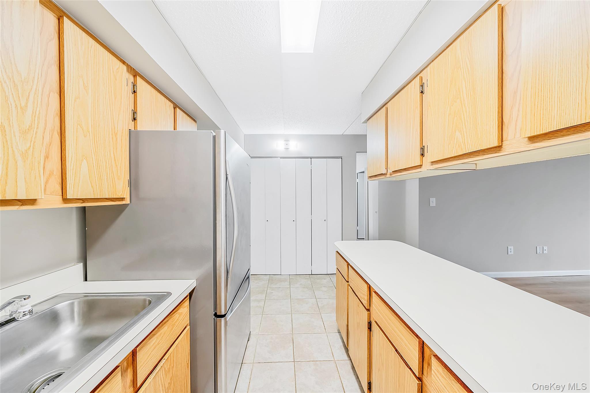 725 Miller Avenue 333 Property Photo 10
