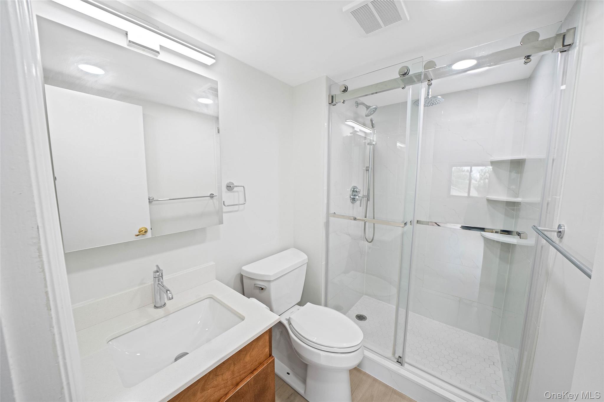 725 Miller Avenue 333 Property Photo 16