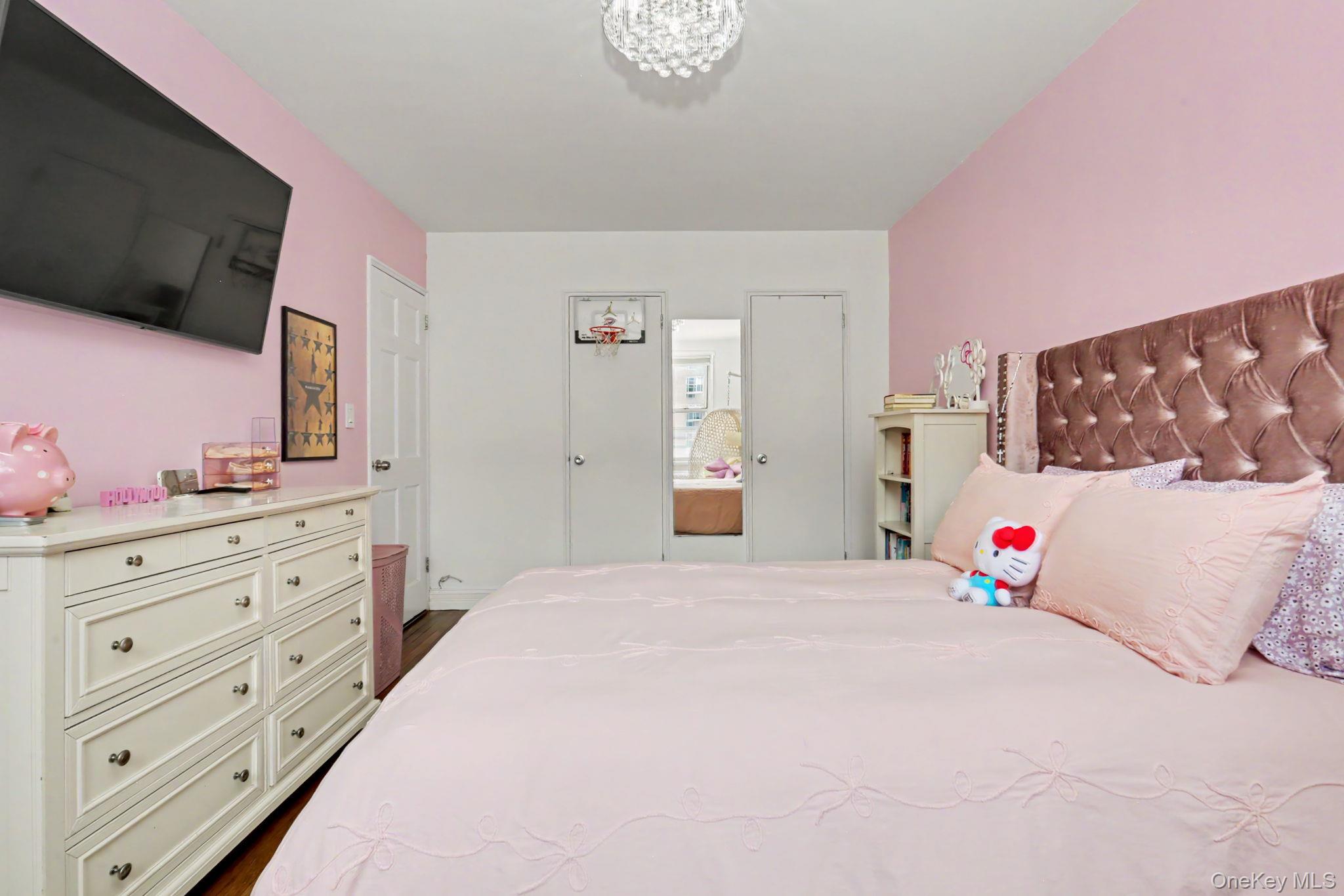 4 Sadore Lane 3b Property Photo 24