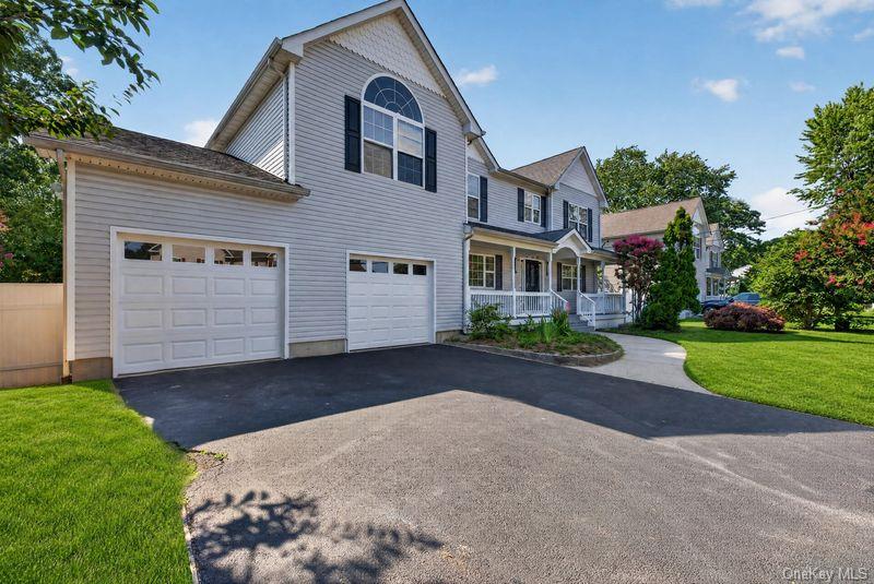 296 Westchester Avenue Property Photo 3