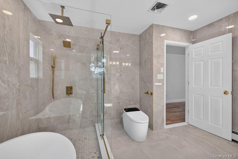 296 Westchester Avenue Property Photo 21