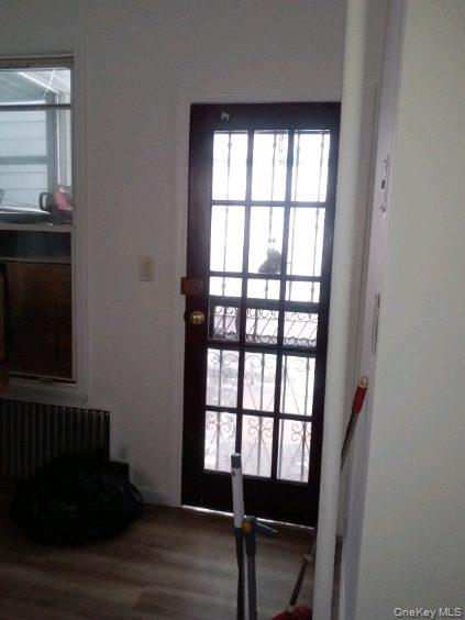 8616 90th Street Property Photo 5
