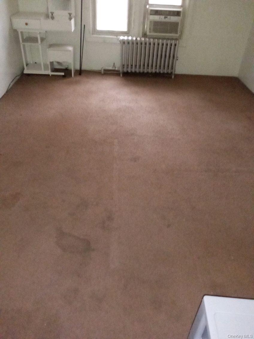 8616 90th Street Property Photo 22