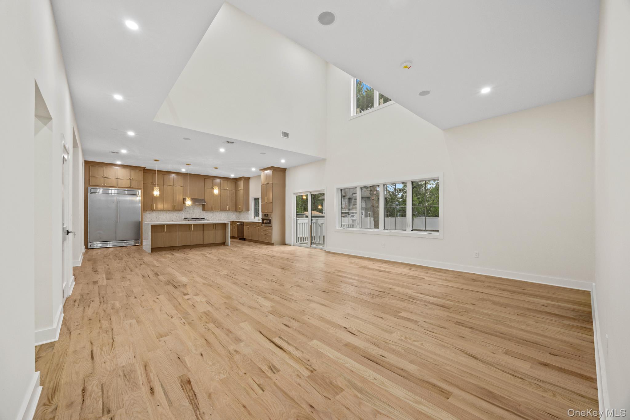16 S Montgomery Avenue Property Photo 12
