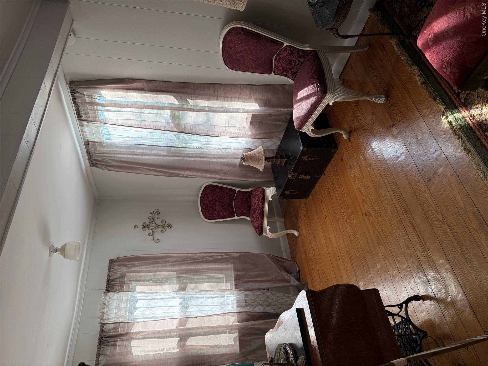 32 Casey Lane Property Photo 3