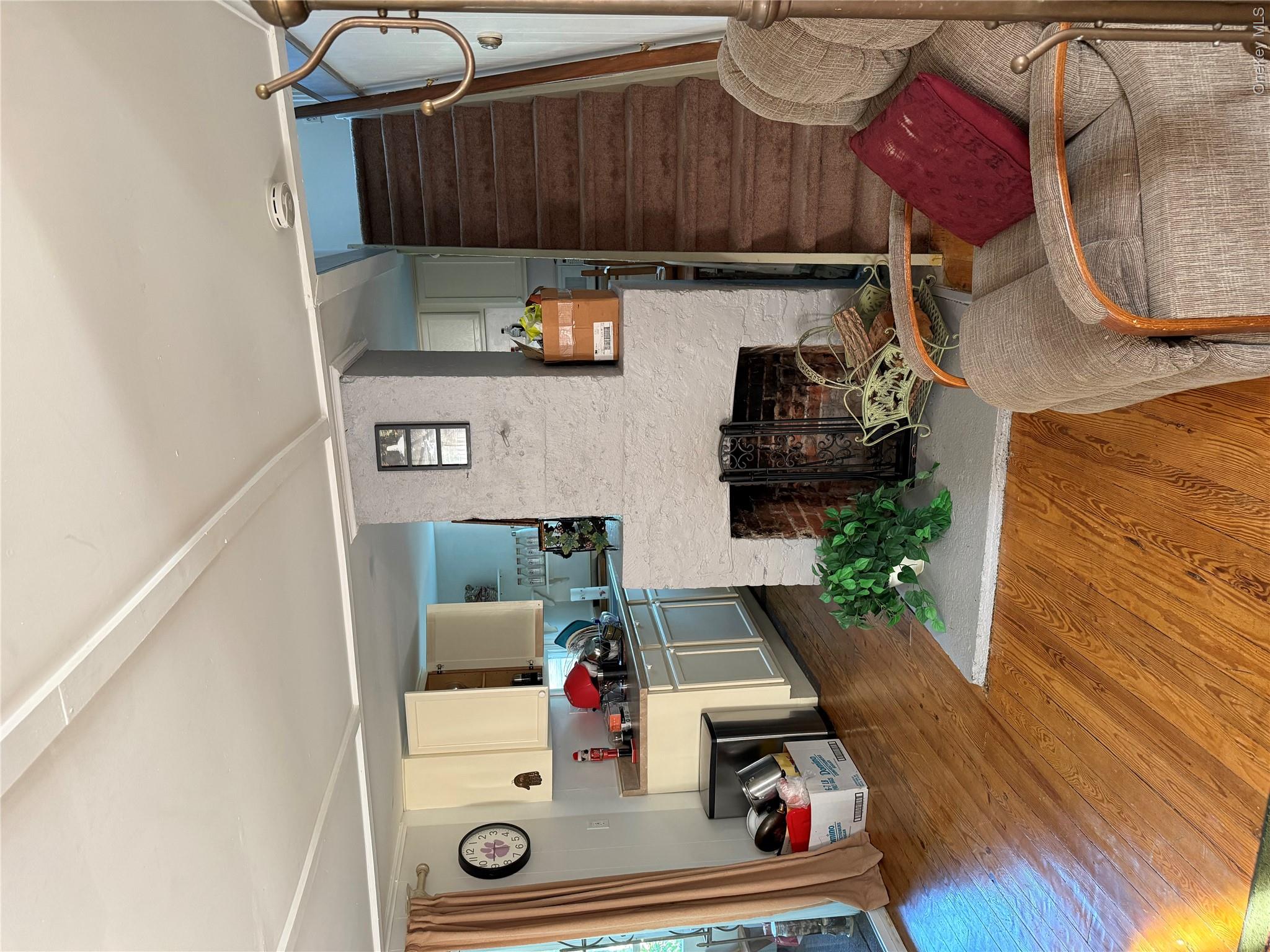 32 Casey Lane Property Photo 6
