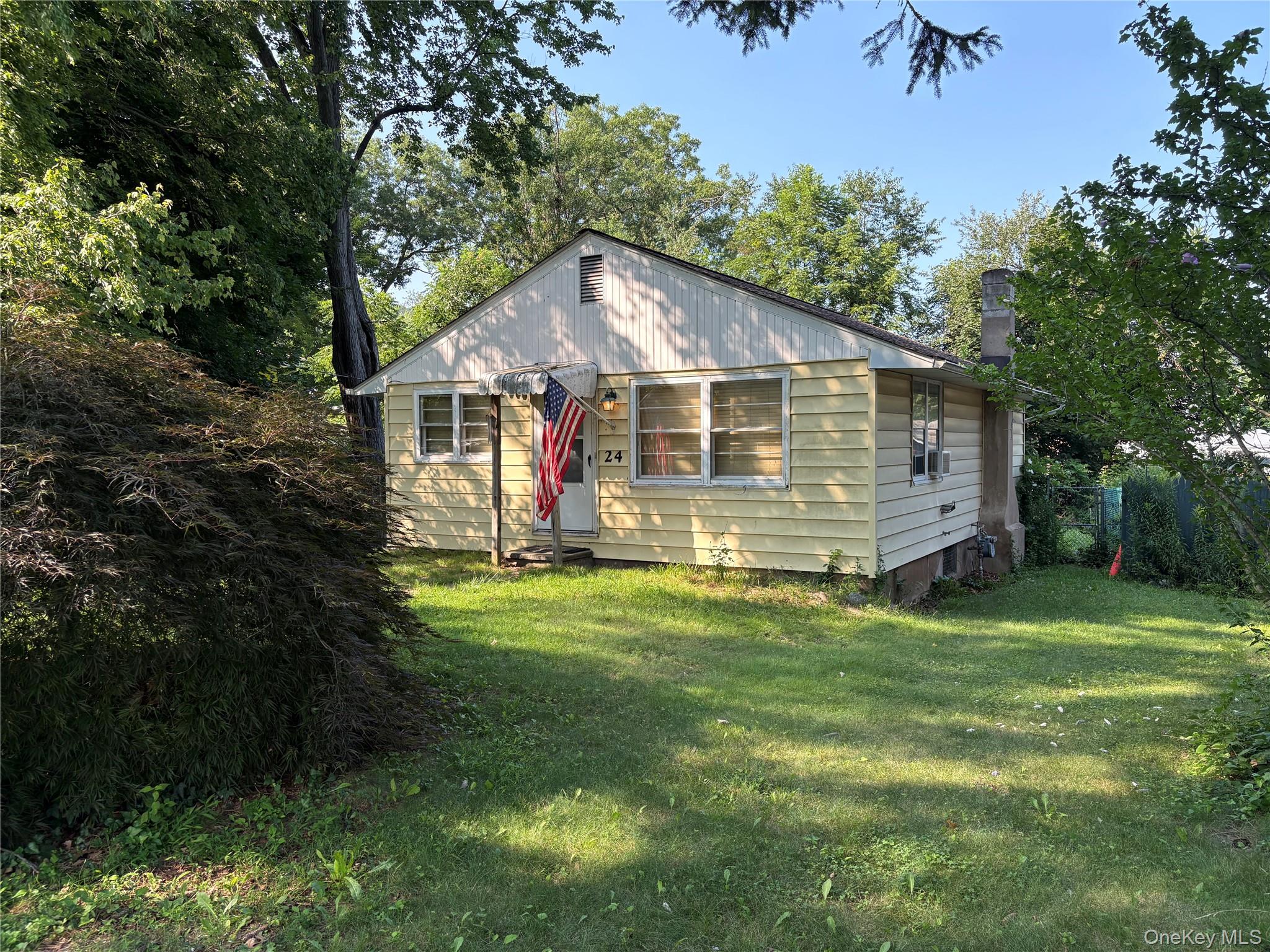 24 Maple Street Property Photo 1