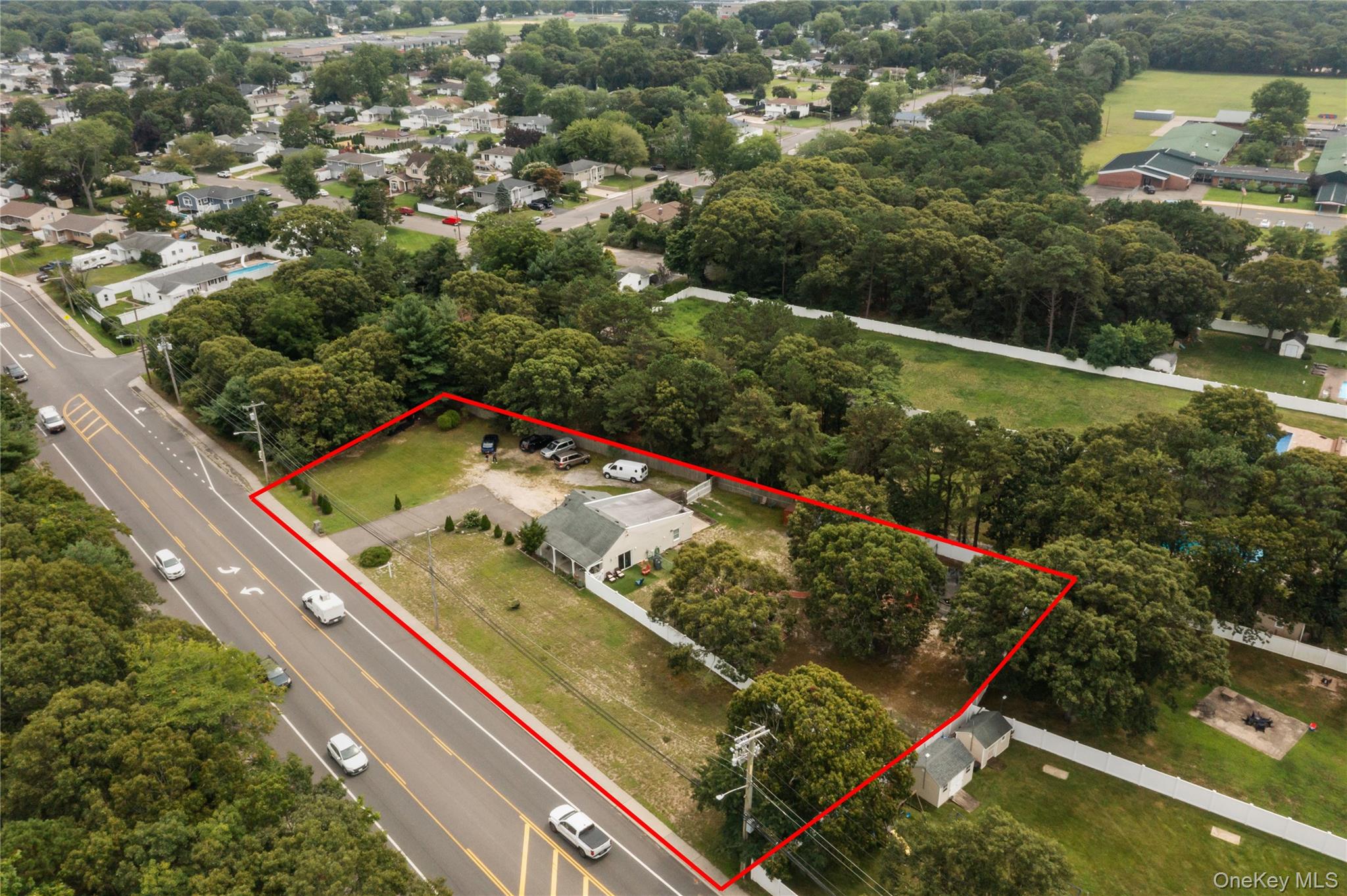 350 Hawkins Road Property Photo 3