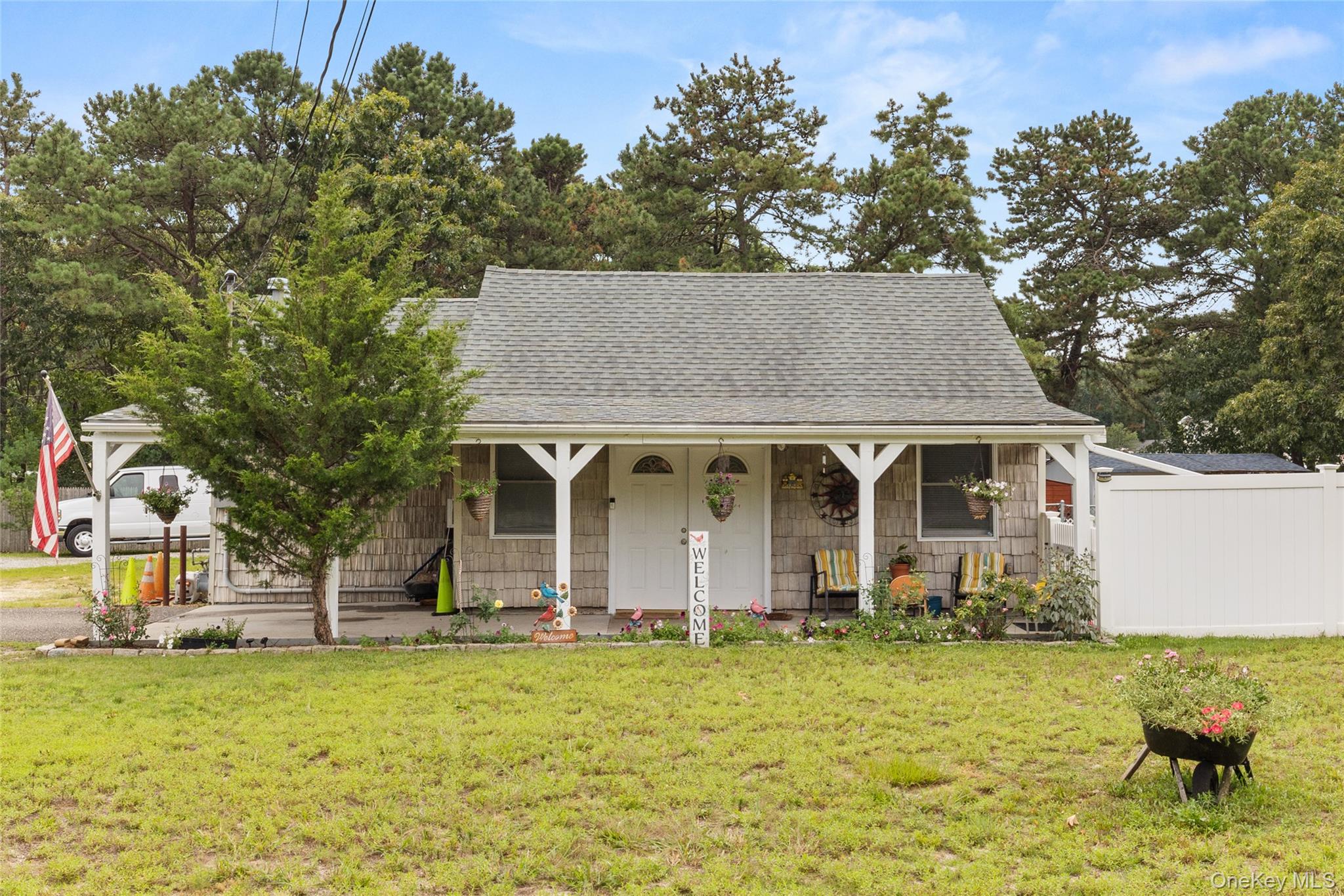 350 Hawkins Road Property Photo 5