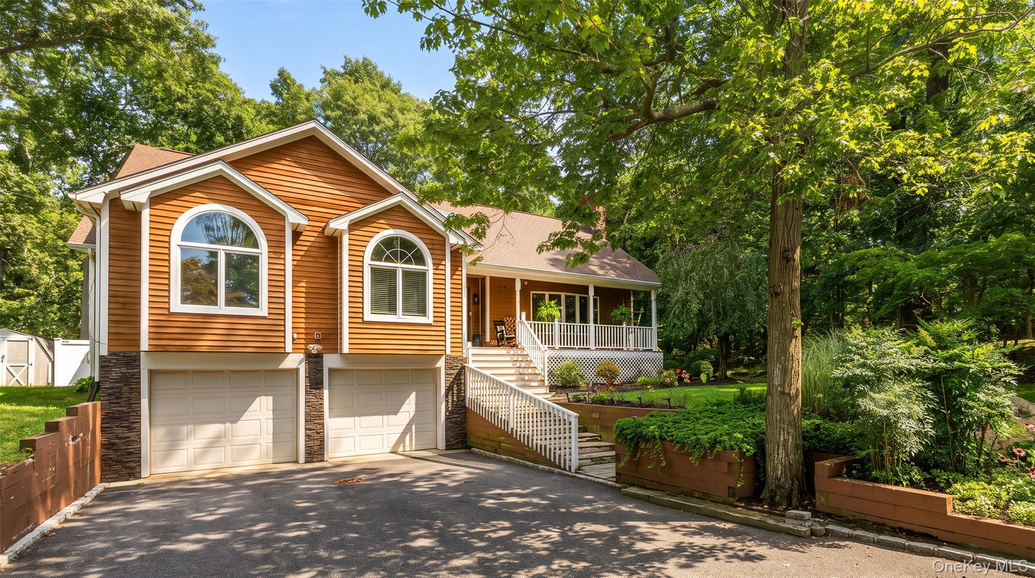70 Beach Road Property Photo 1