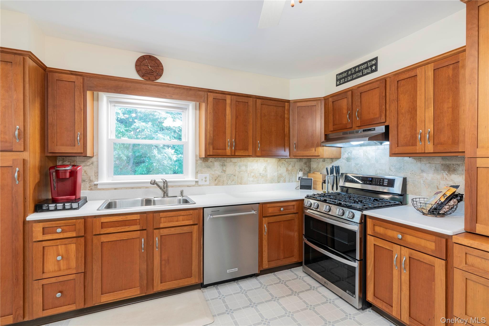 40 Bloomer Road Property Photo 6
