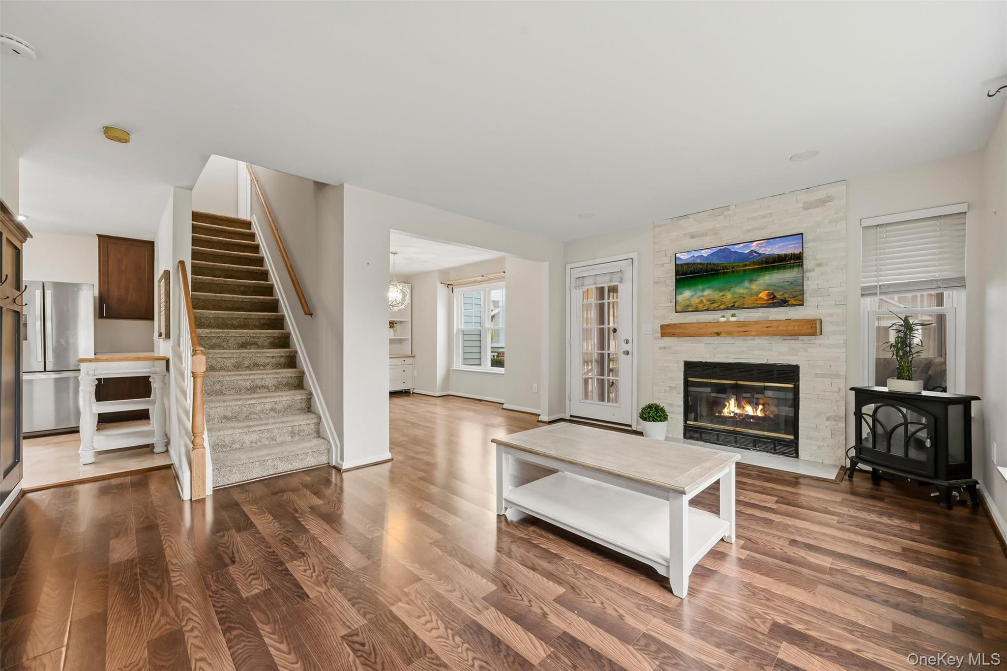 21 Taconic Street Property Photo 4