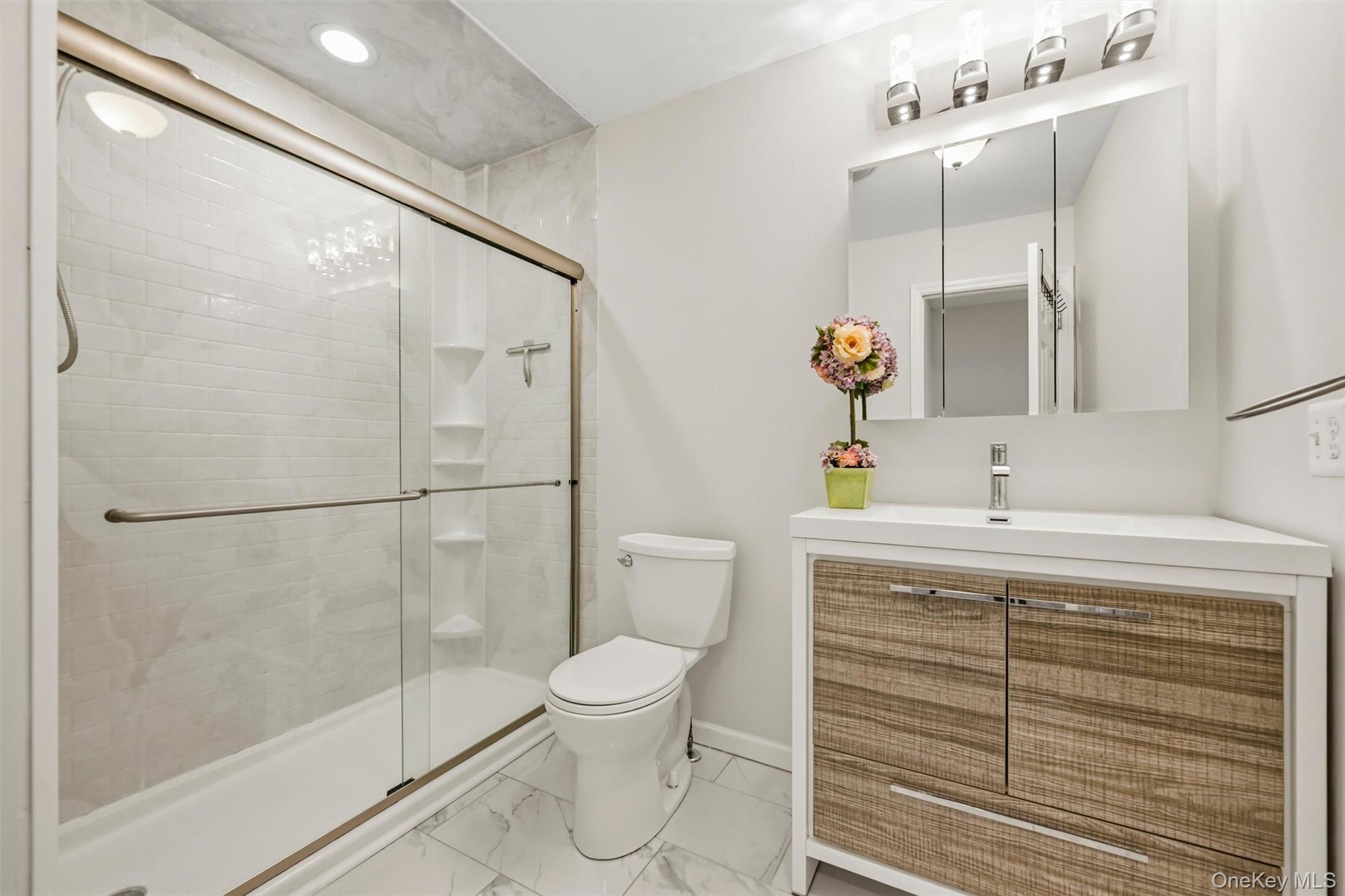 21 Taconic Street Property Photo 24