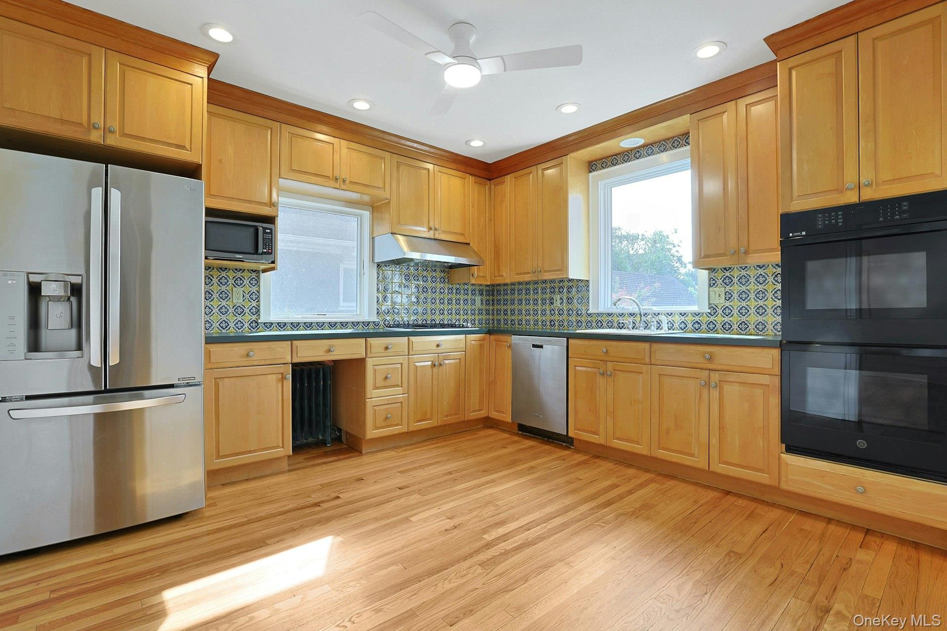 54 Bowman Avenue Property Photo 12