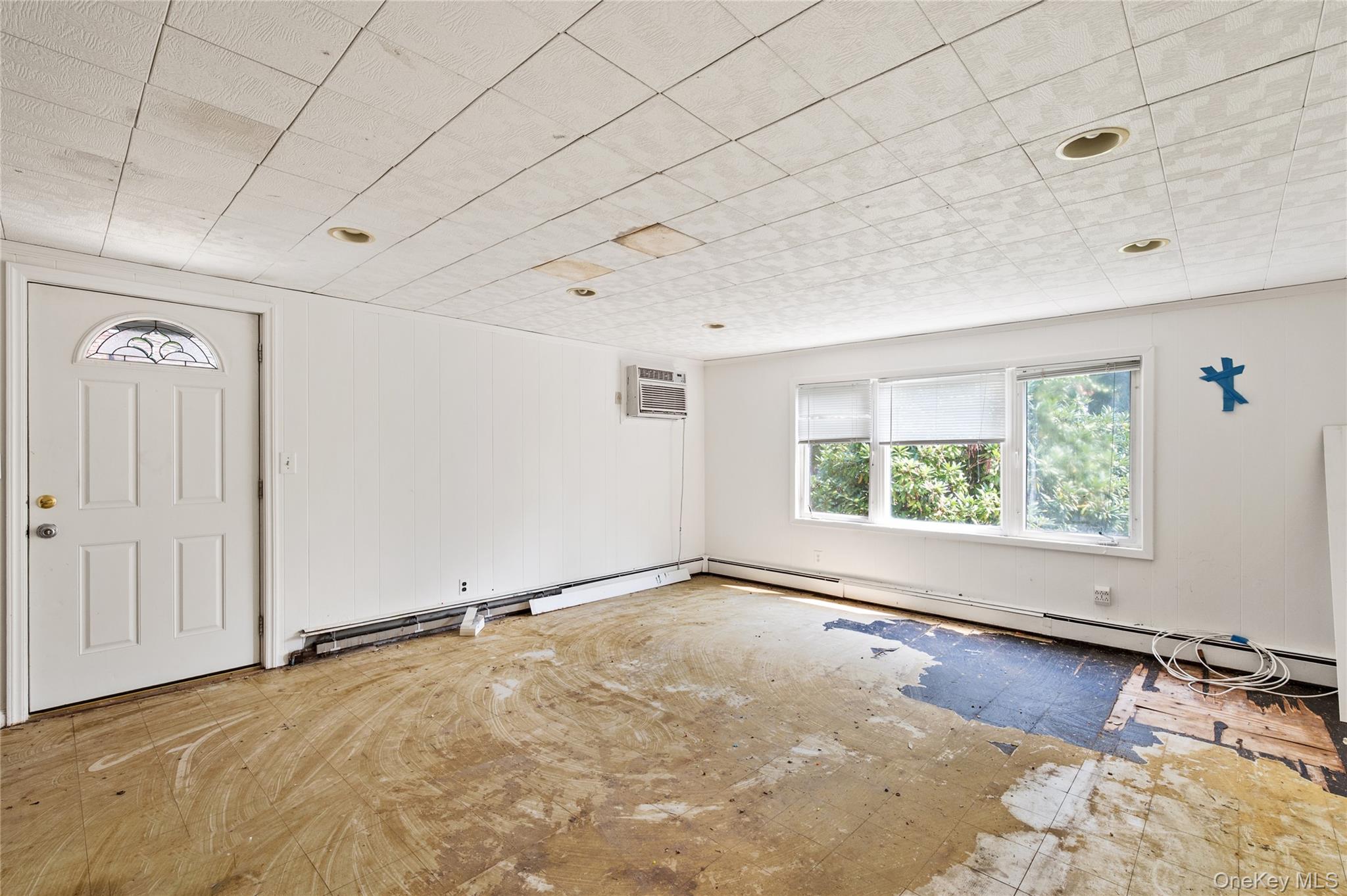 14 Marlan Court Property Photo 4