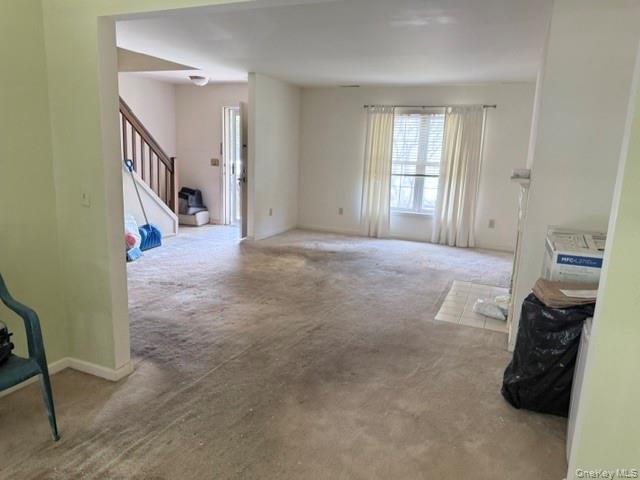 3905 Buttonwood Lane Property Photo 6