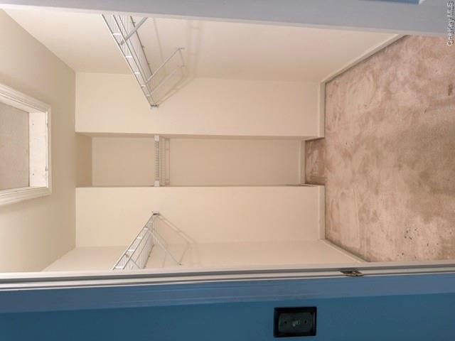 3905 Buttonwood Lane Property Photo 7