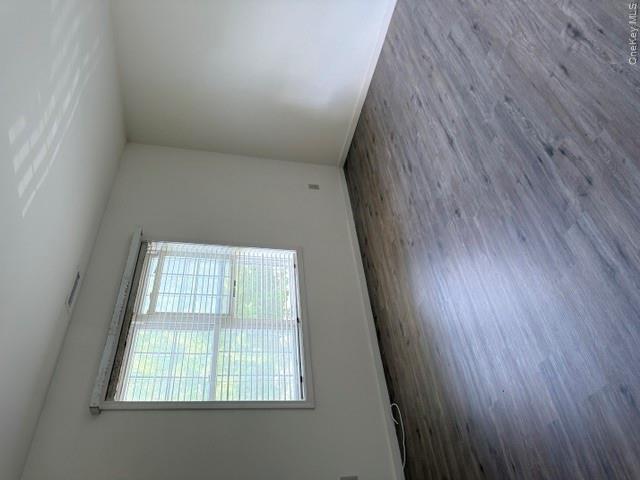 3905 Buttonwood Lane Property Photo 9