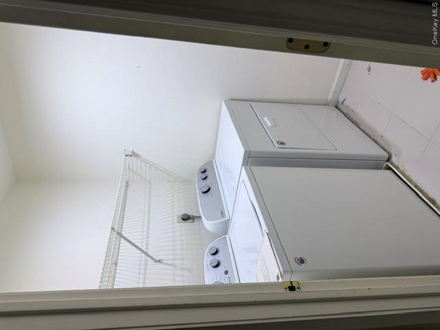 3905 Buttonwood Lane Property Photo 10