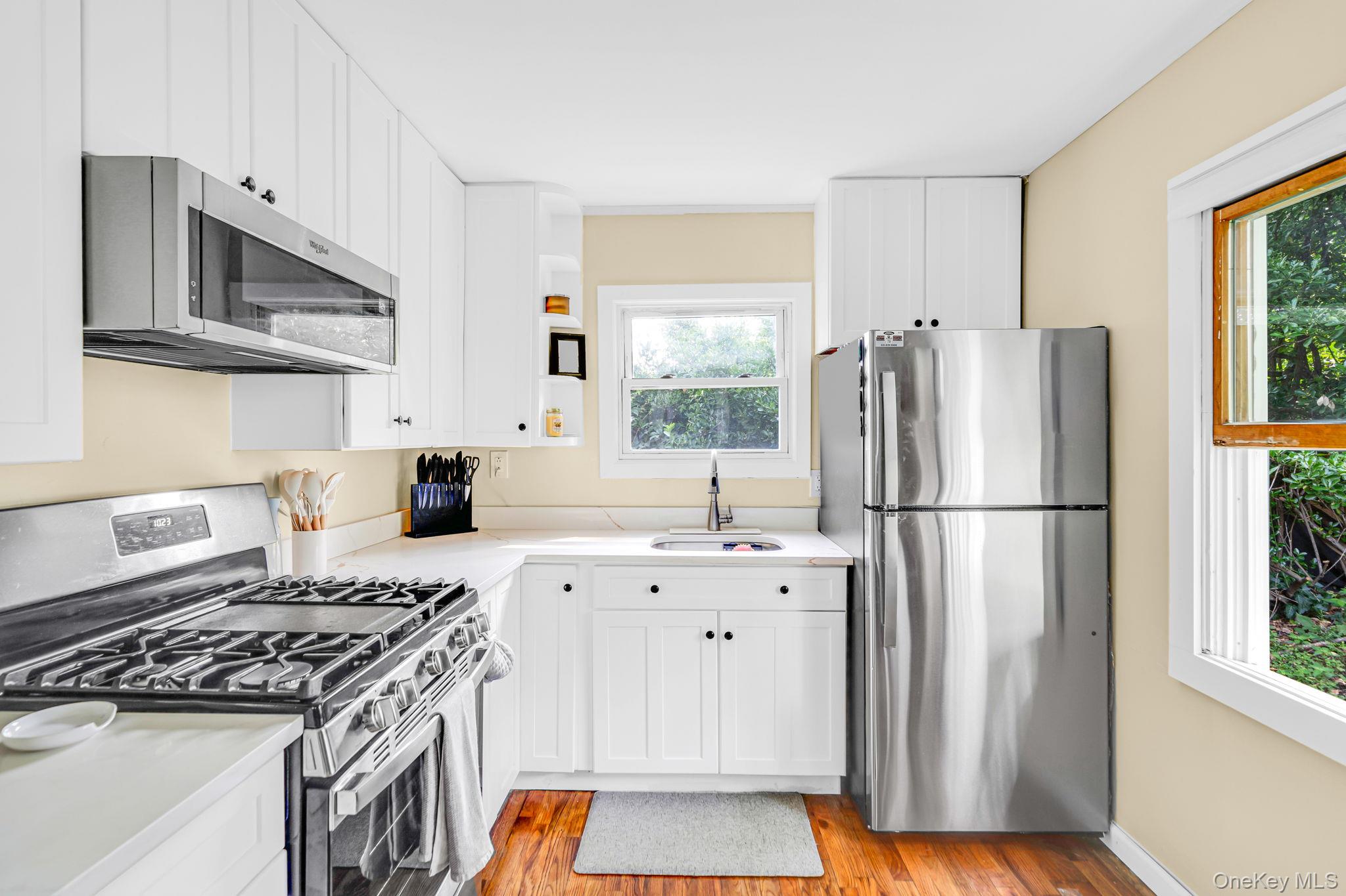18 Port Jefferson Road Property Photo 7