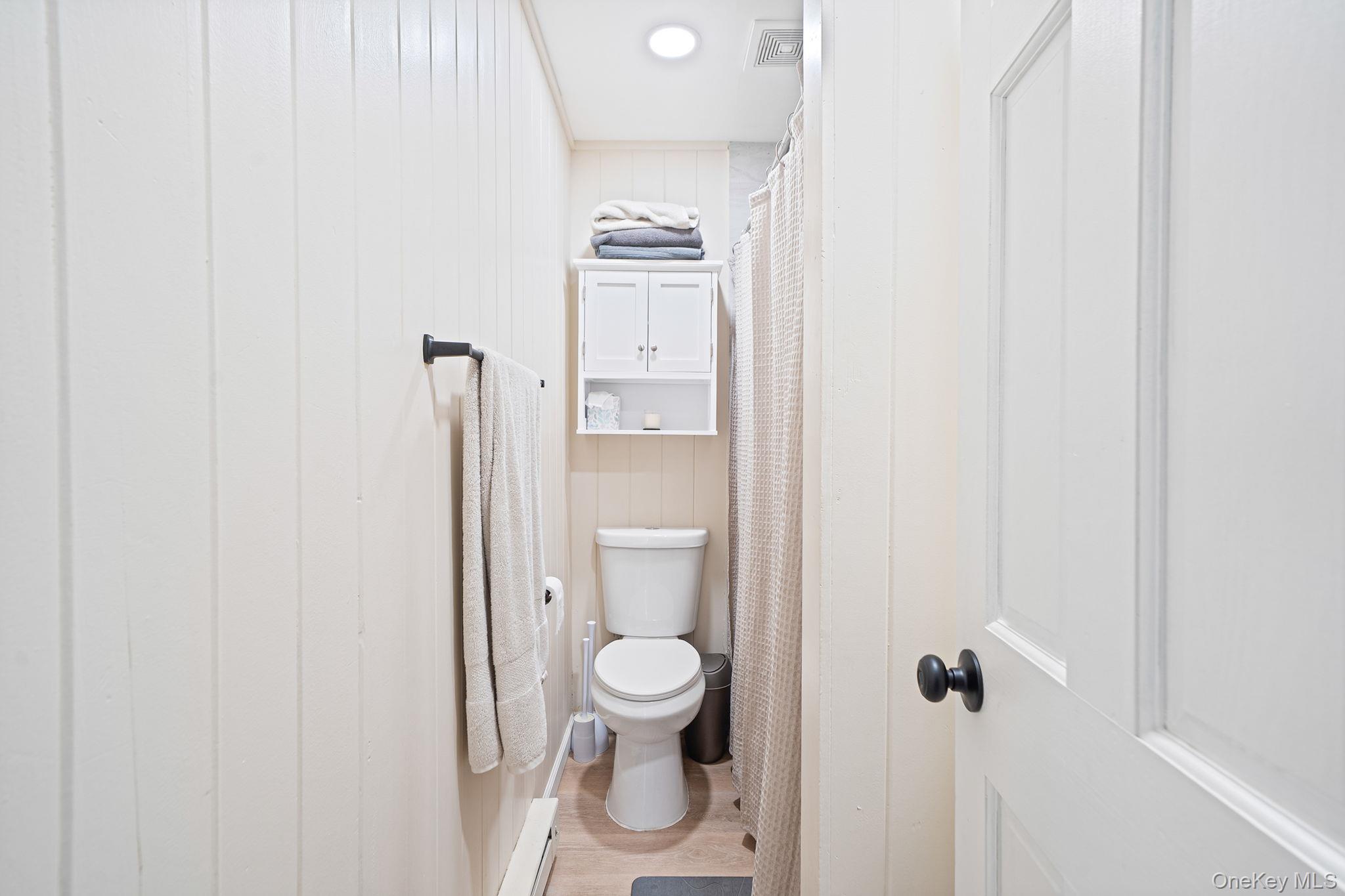 18 Port Jefferson Road Property Photo 12