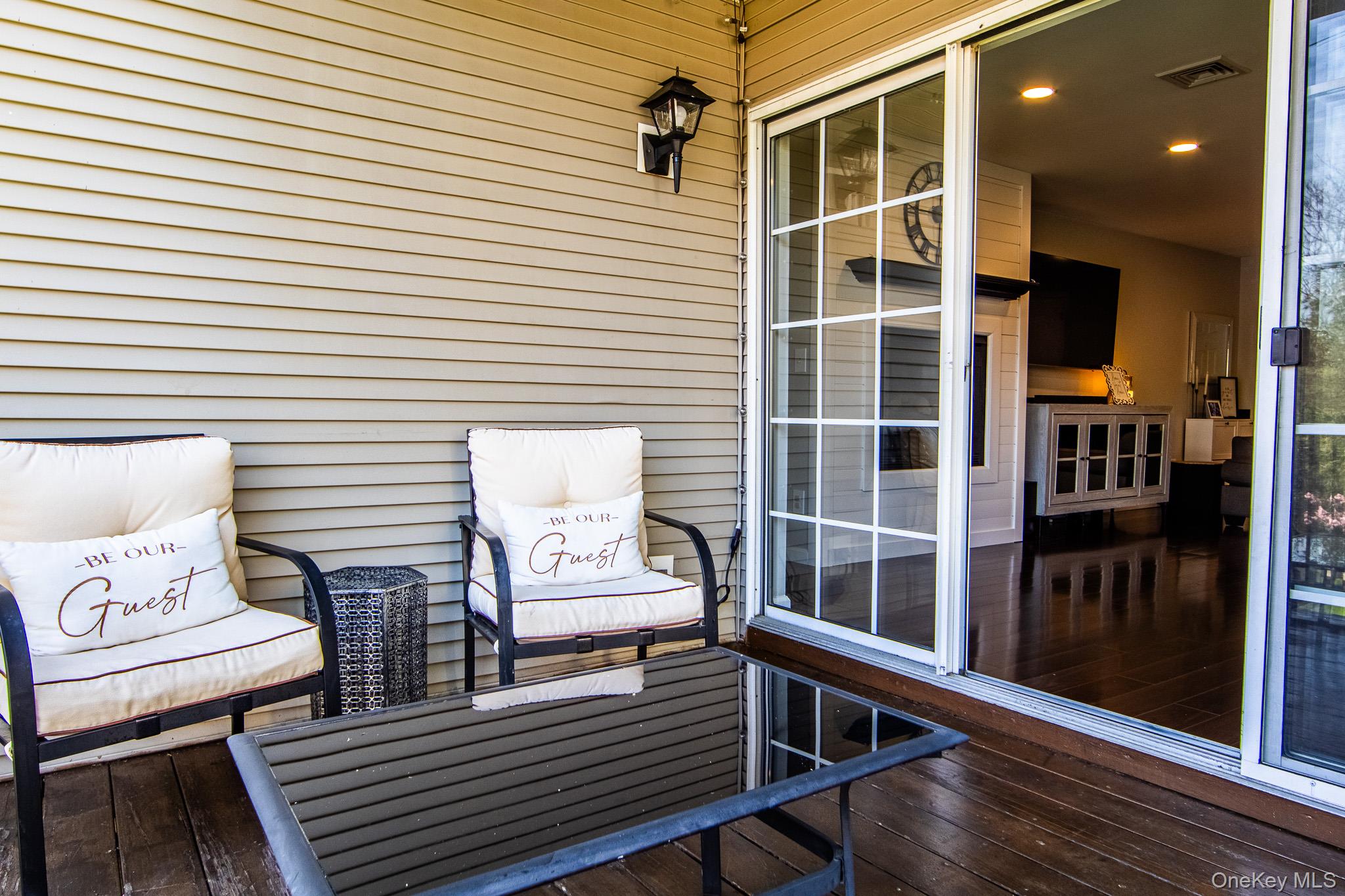 1009 Washington Green Property Photo 23
