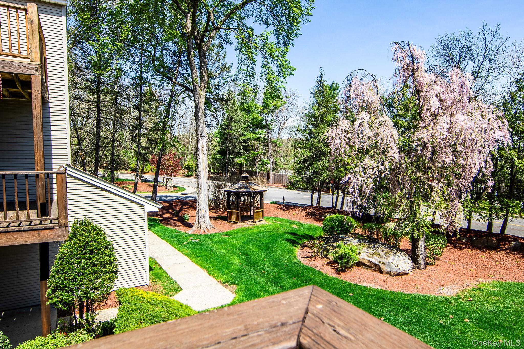 1009 Washington Green Property Photo 27