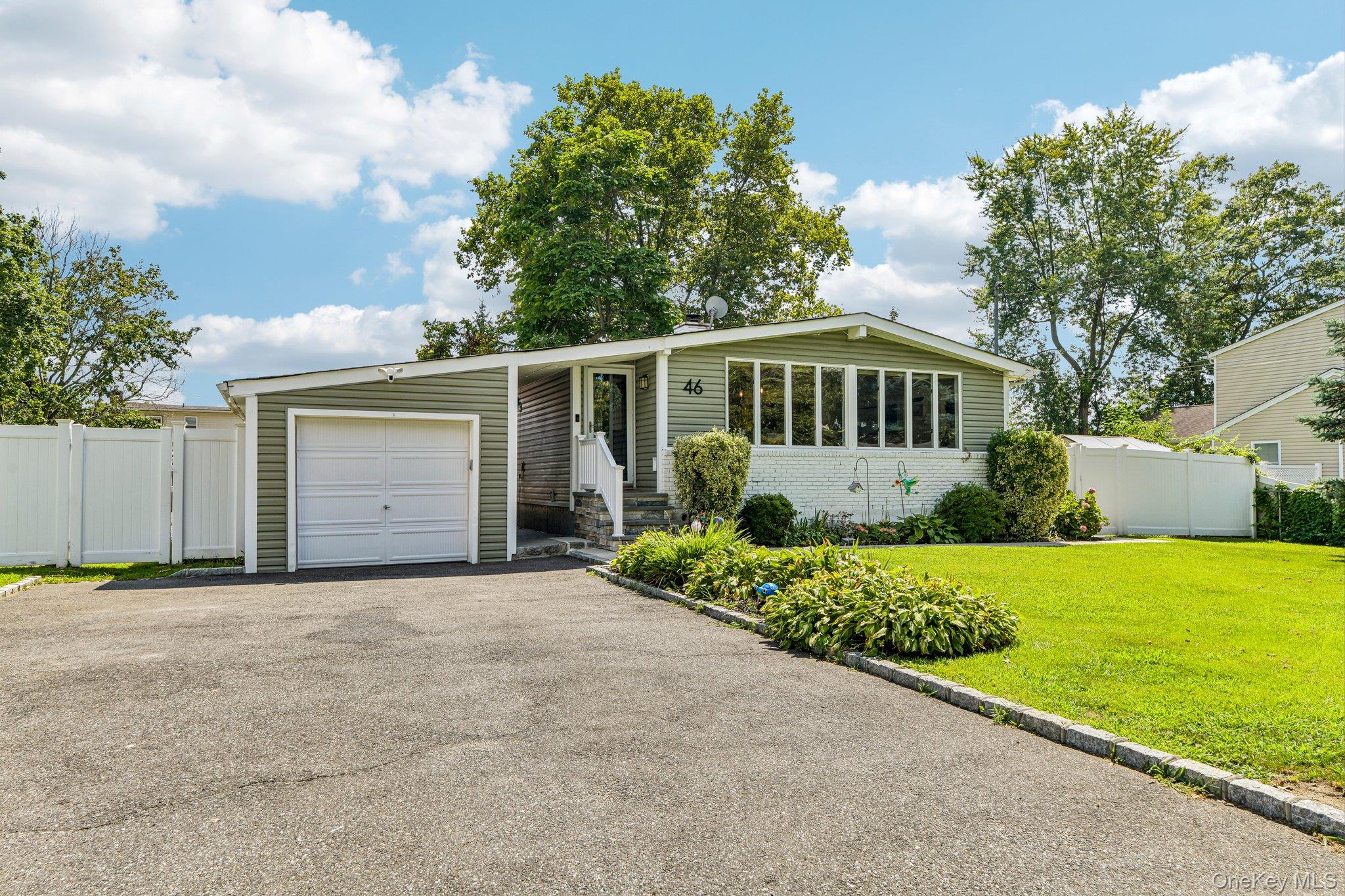 46 Beecher Avenue Property Photo 1