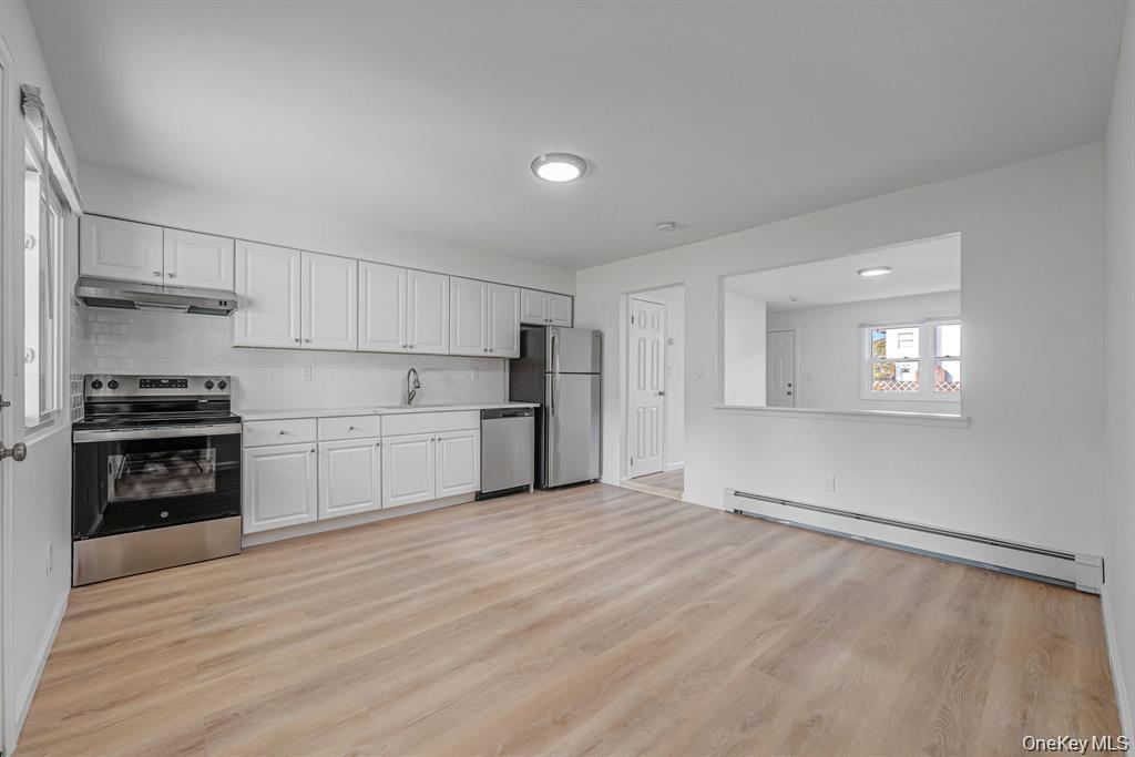 54 Evergreen #a Property Photo 3