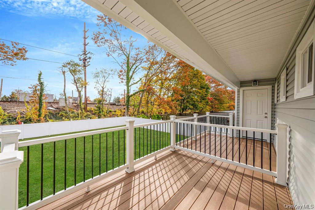 54 Evergreen #a Property Photo 13