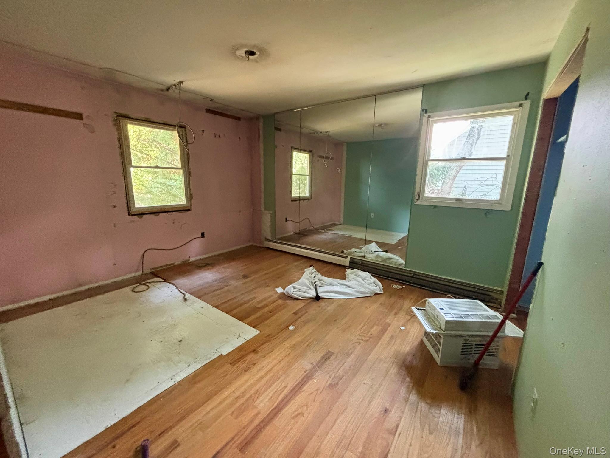 14 New Street Property Photo 10
