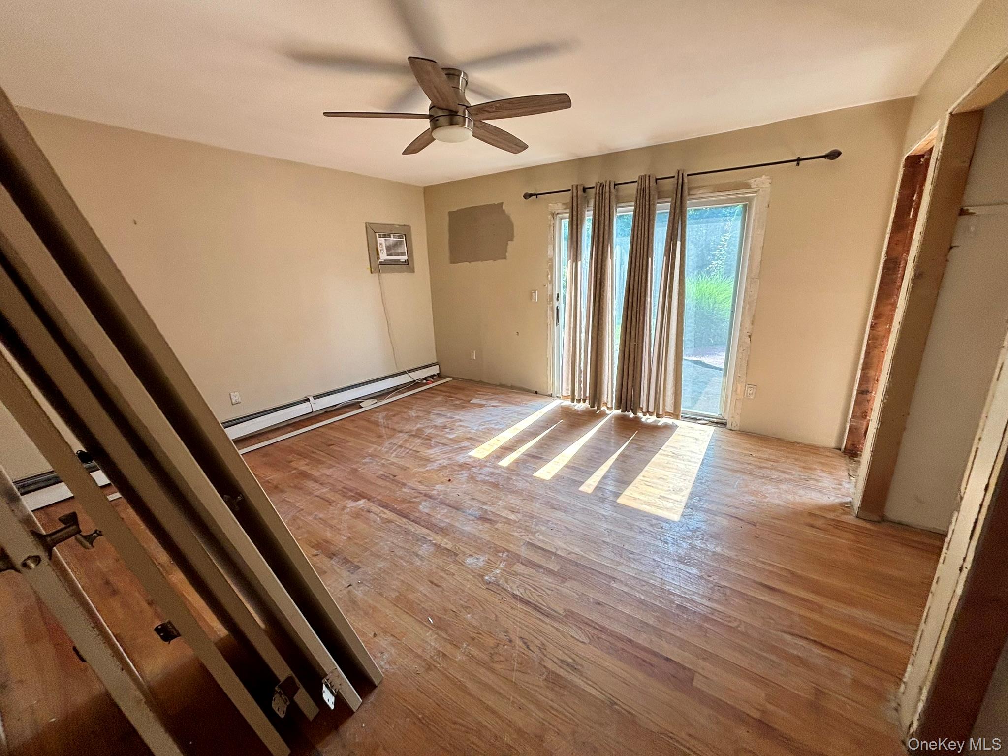 14 New Street Property Photo 12