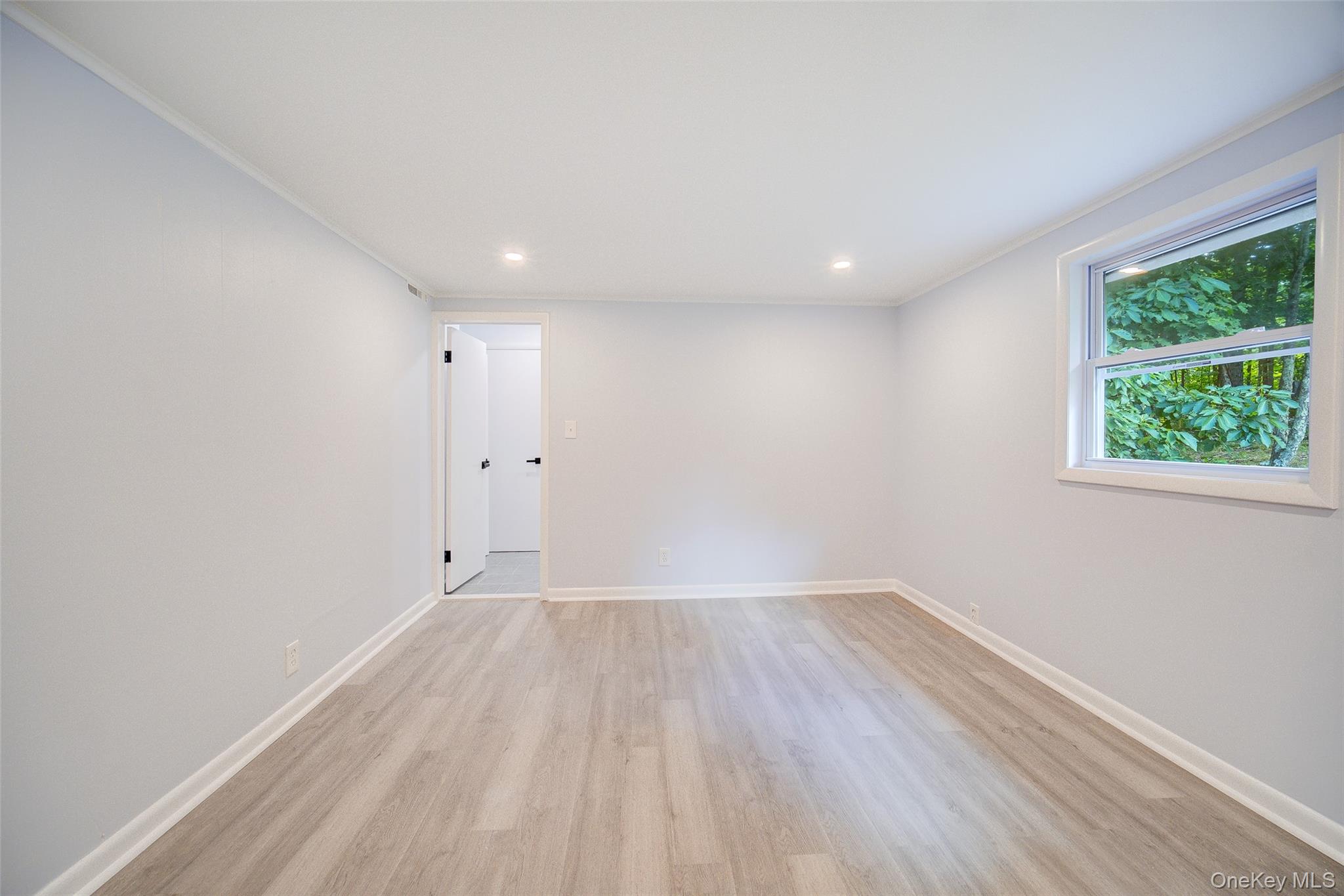 219 Benedict Road Property Photo 21