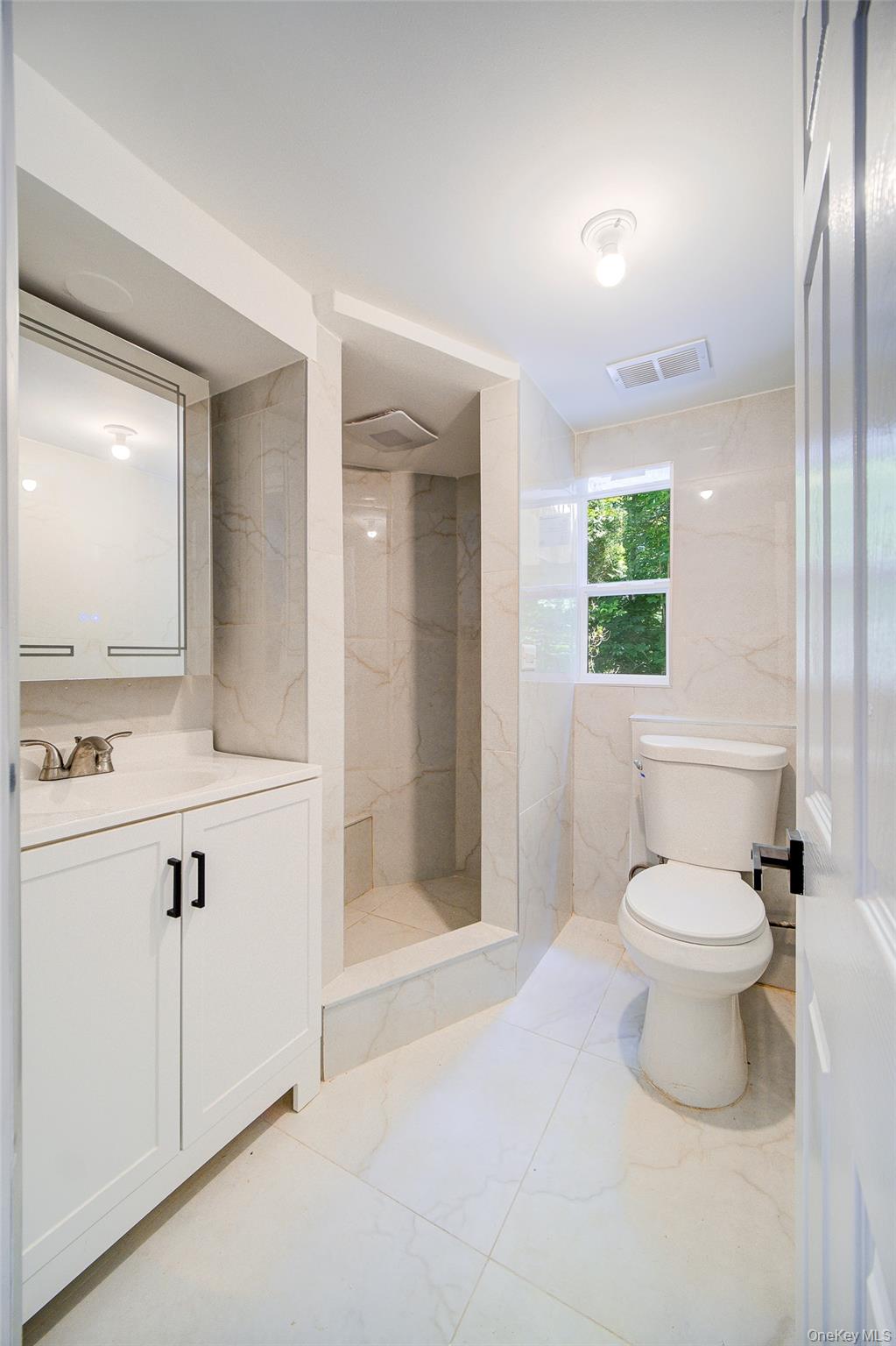 219 Benedict Road Property Photo 31