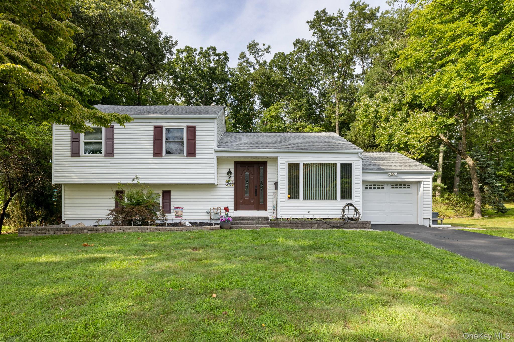 7 Windmill Lane Property Photo 4