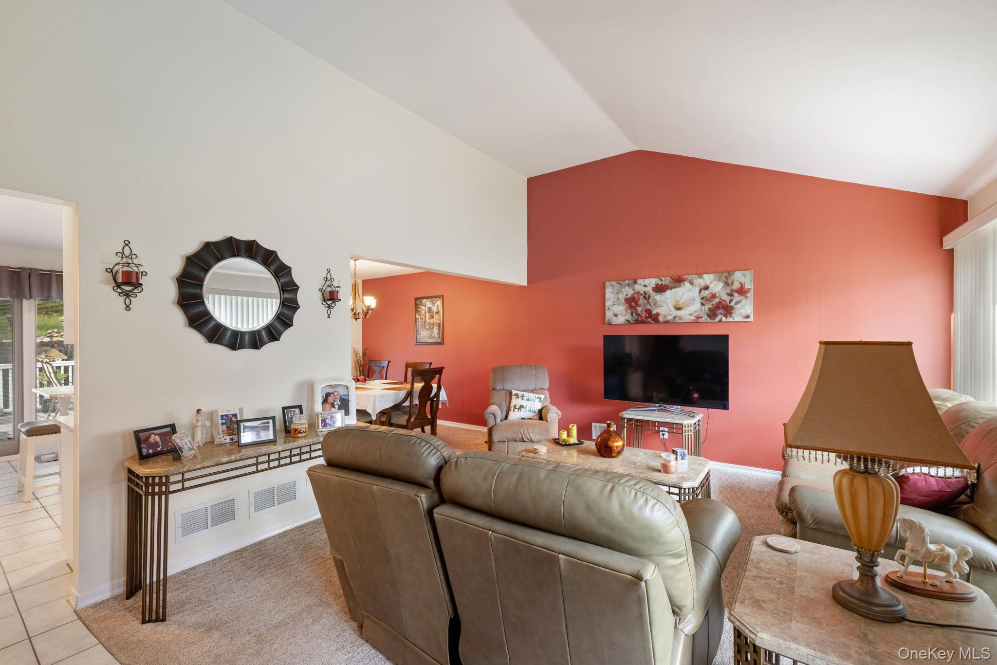 7 Windmill Lane Property Photo 6