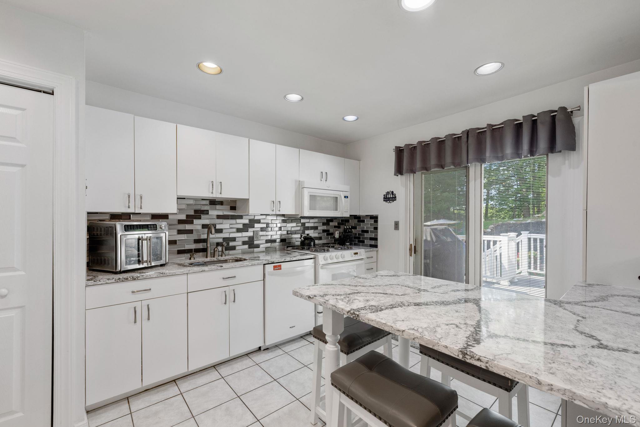 7 Windmill Lane Property Photo 12
