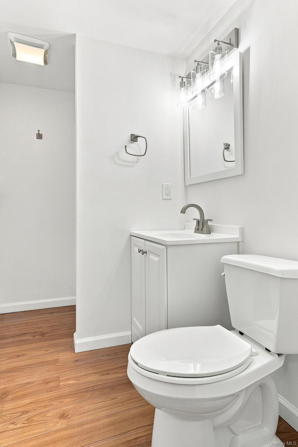 32 Red Oaks Mill Road Property Photo 24