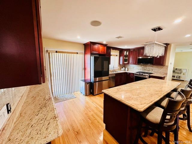 626 W Wyngate Drive Property Photo 7