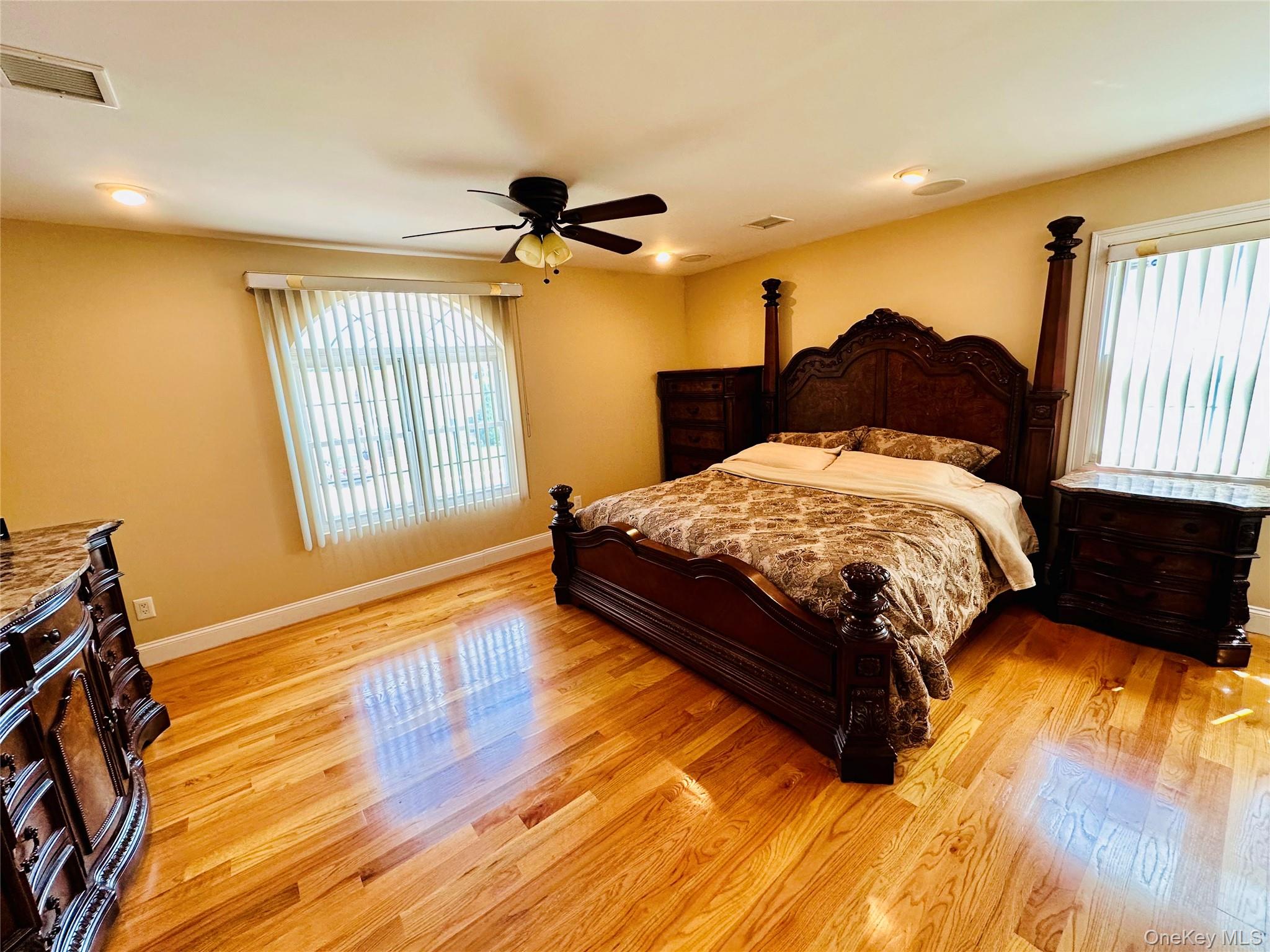 626 W Wyngate Drive Property Photo 10