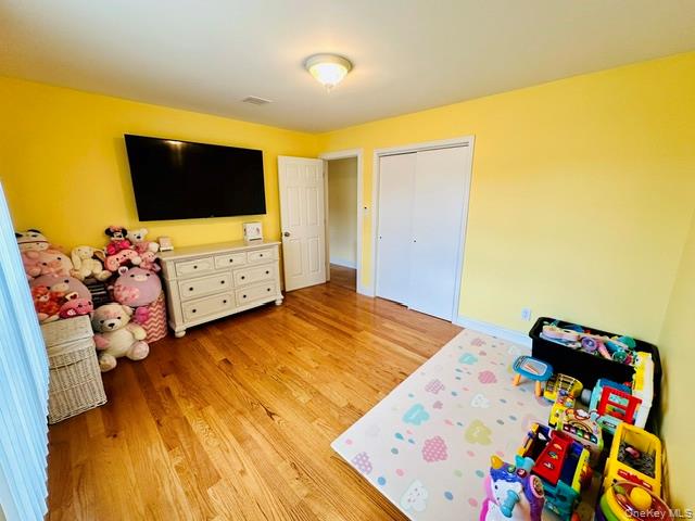 626 W Wyngate Drive Property Photo 14