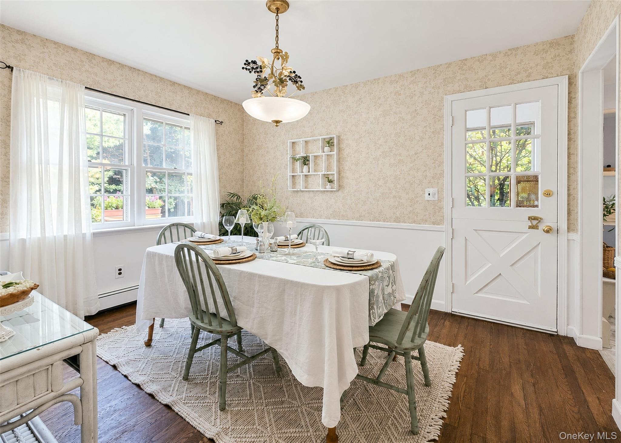 127 Cherry Avenue Property Photo 8