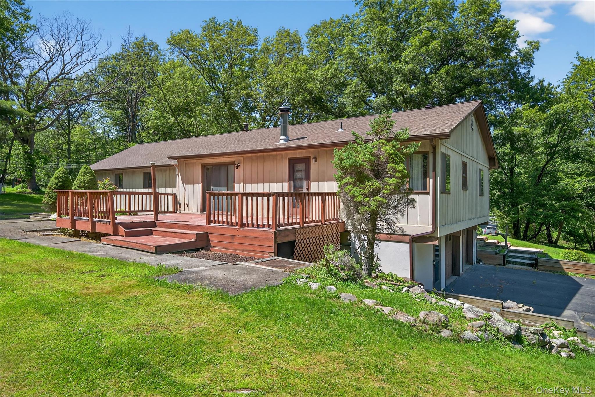 351 Ski Run Road Property Photo 5