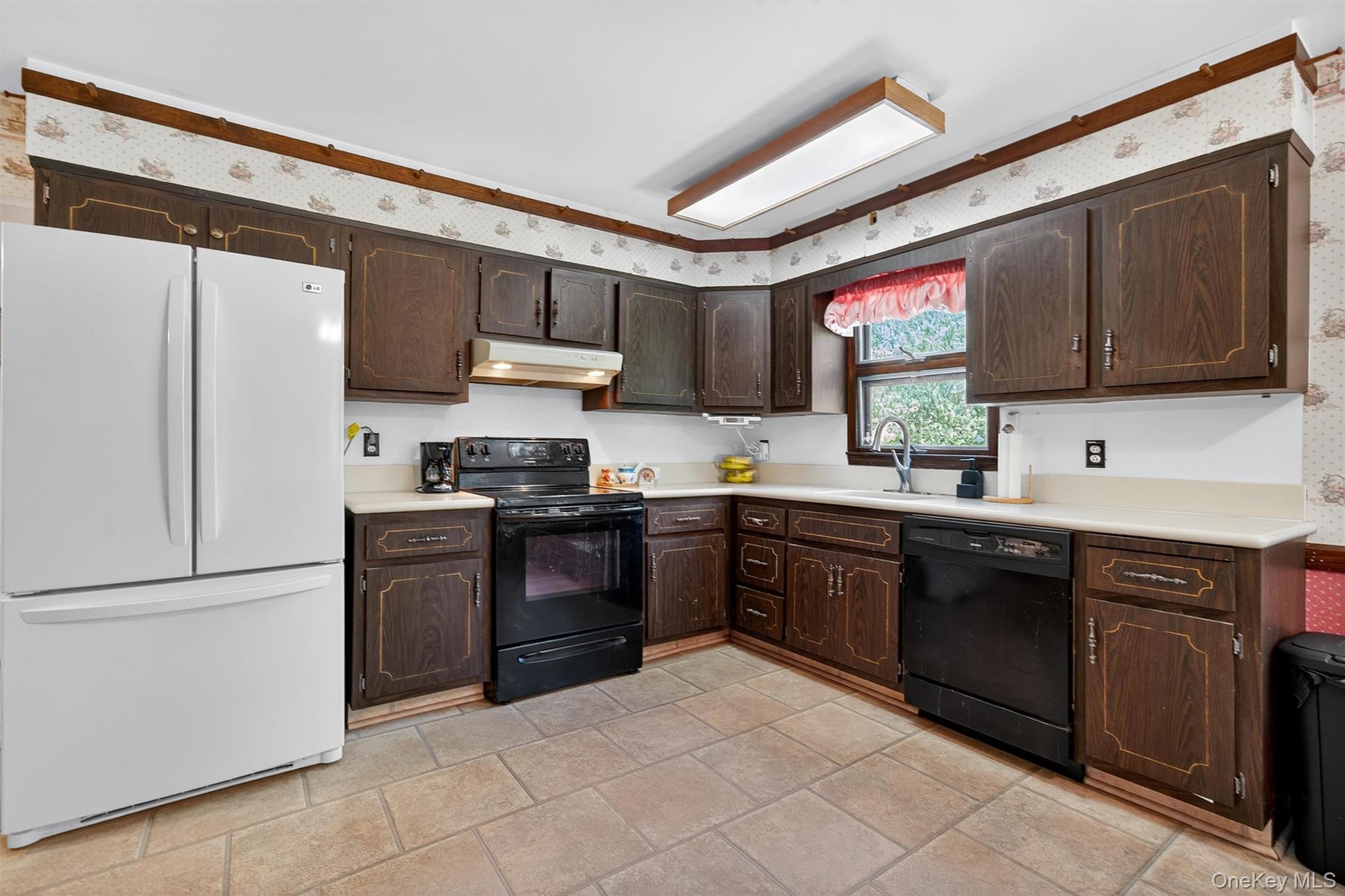 351 Ski Run Road Property Photo 12