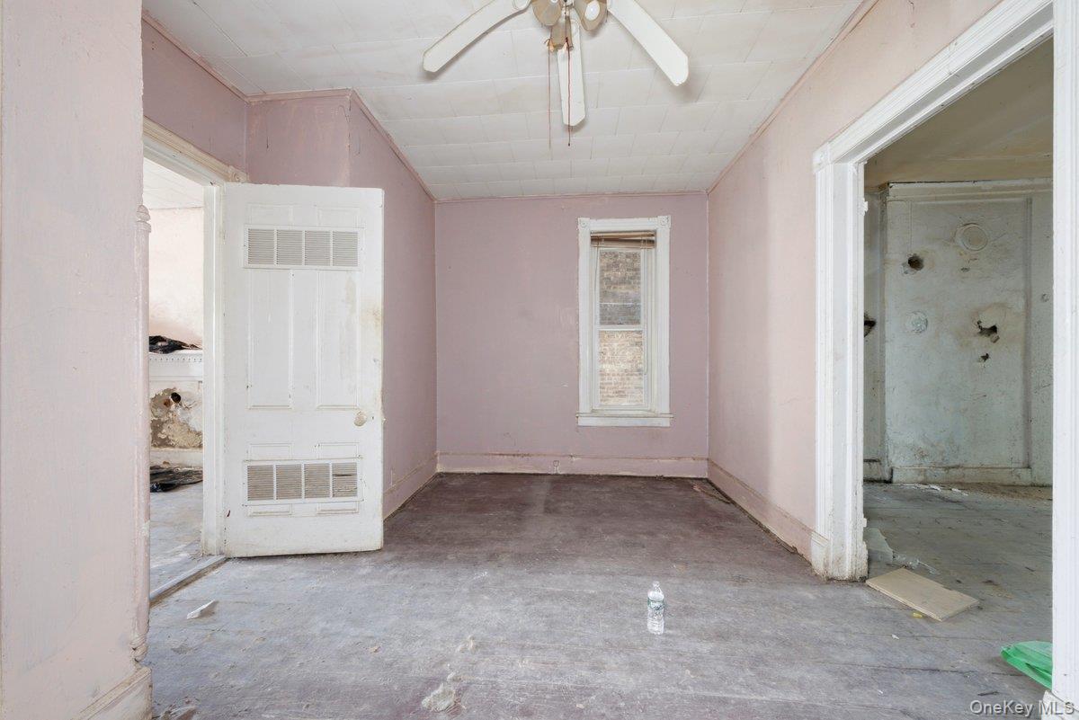 145 Renwick Street Property Photo 6