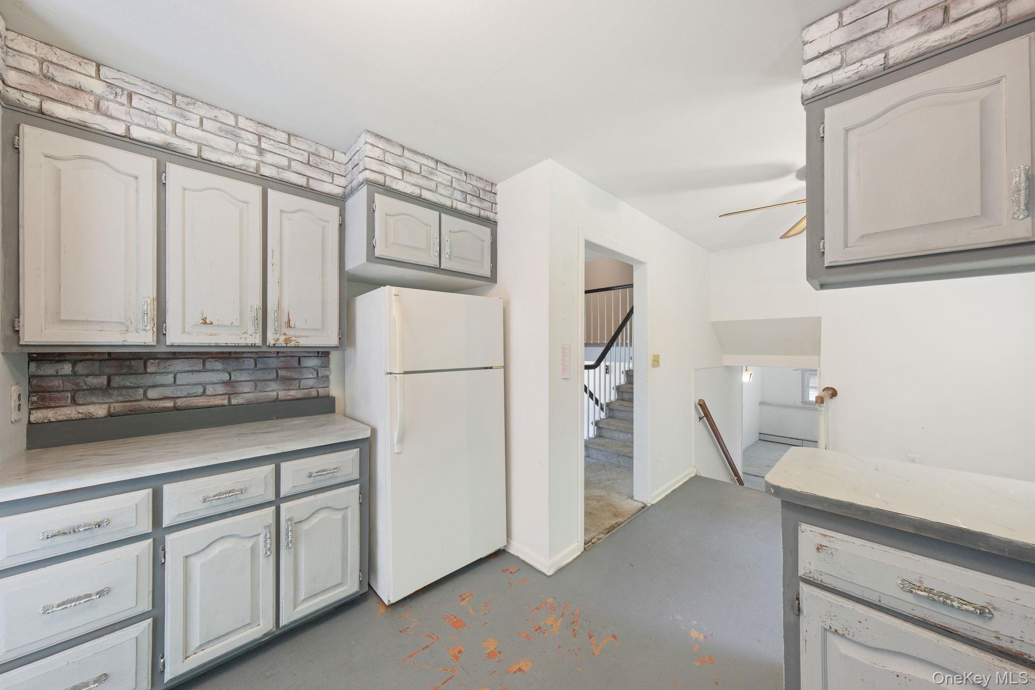 10 Creeden Drive Property Photo 17
