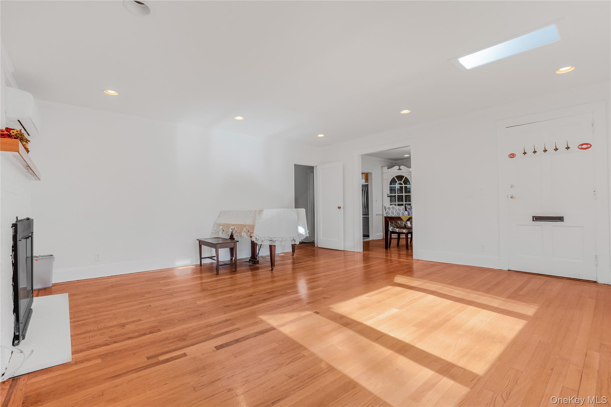 15 Broadway Property Photo 8