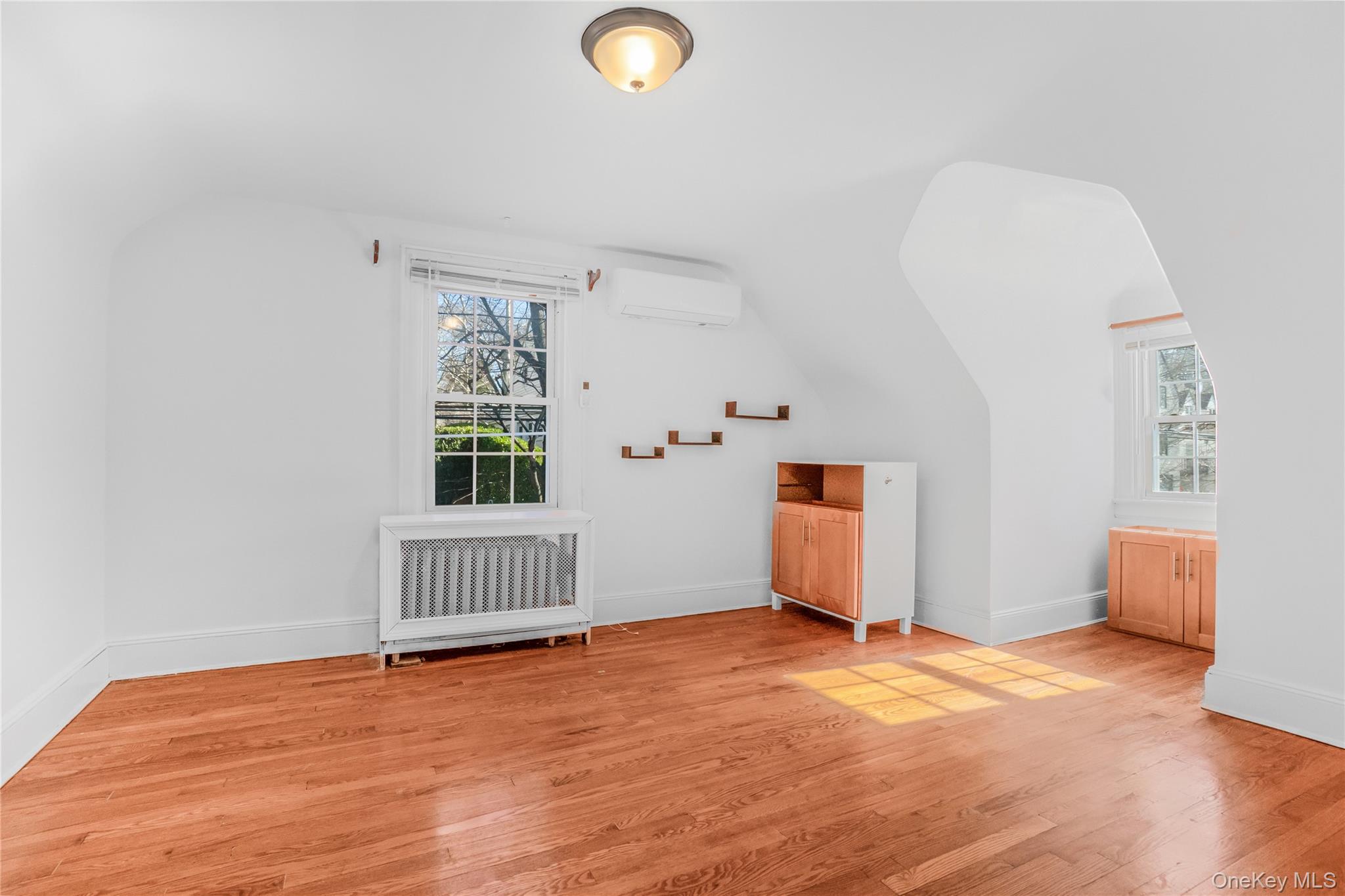 15 Broadway Property Photo 16